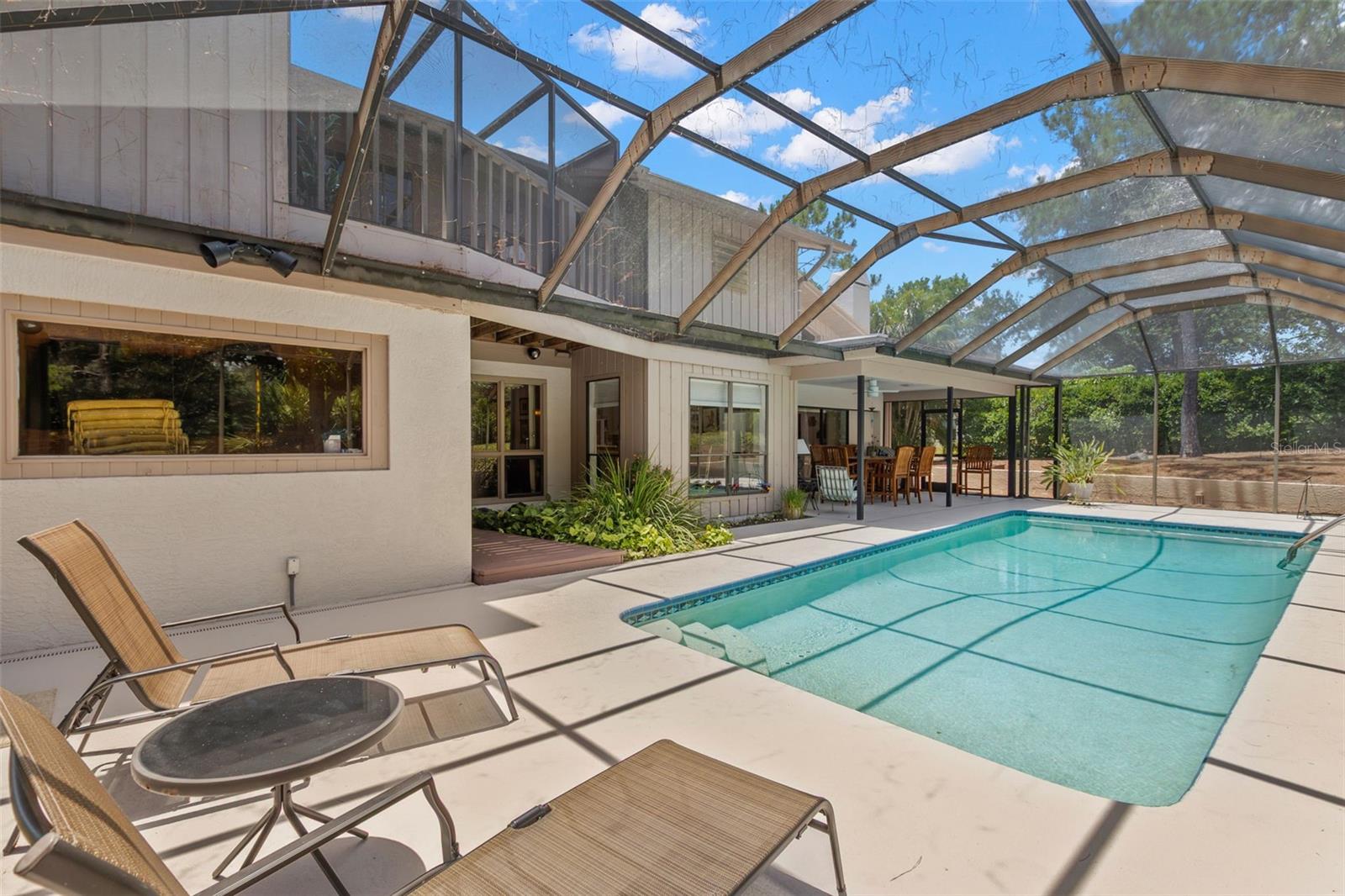 POOL DECK