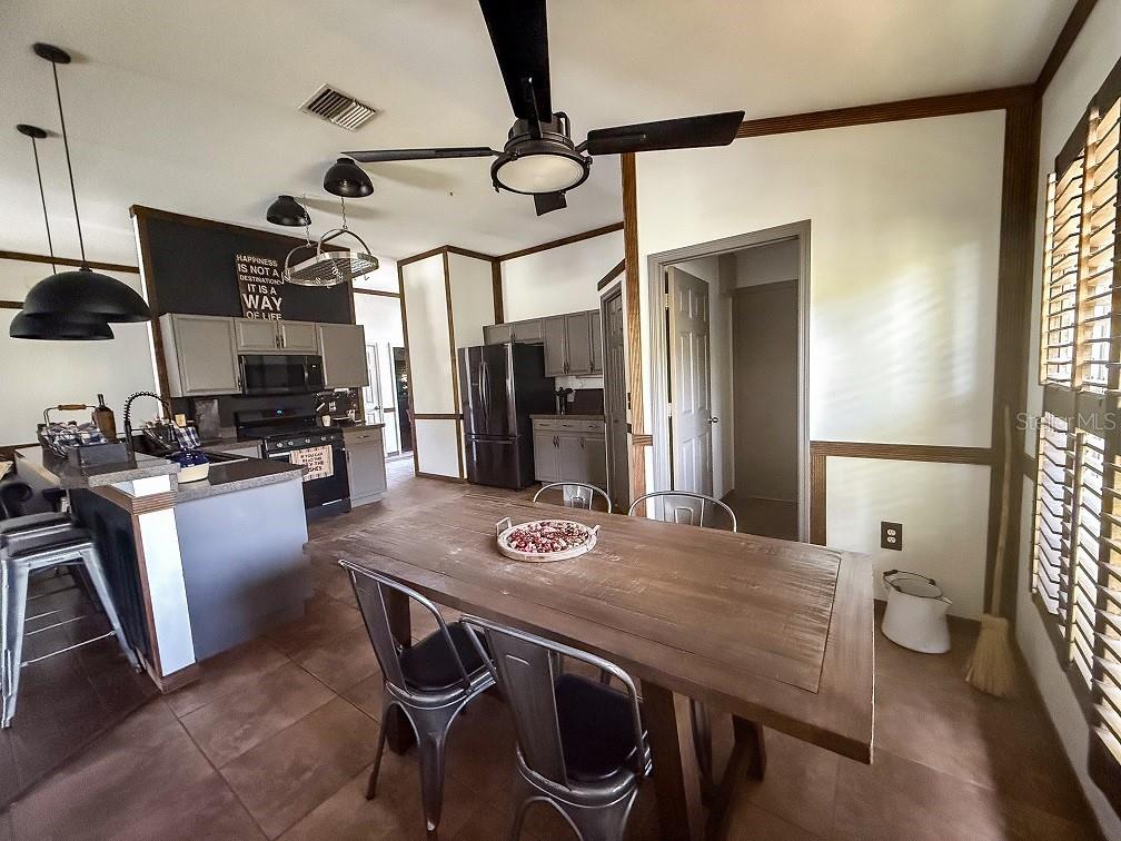 Kitchen Dining Combo