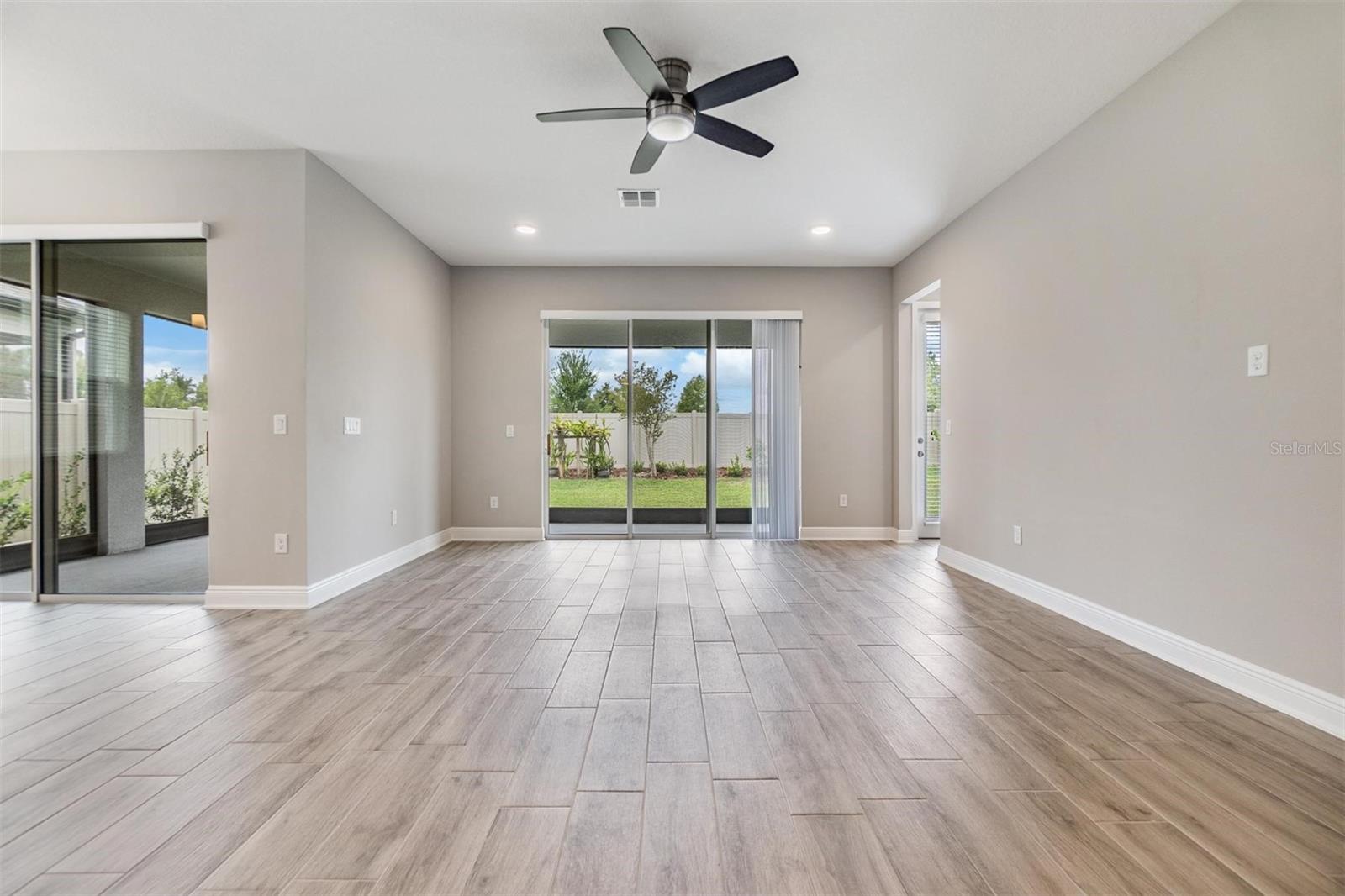 Spacious family room