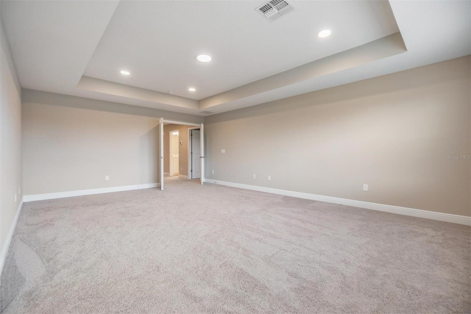 Spacious Primary Suite