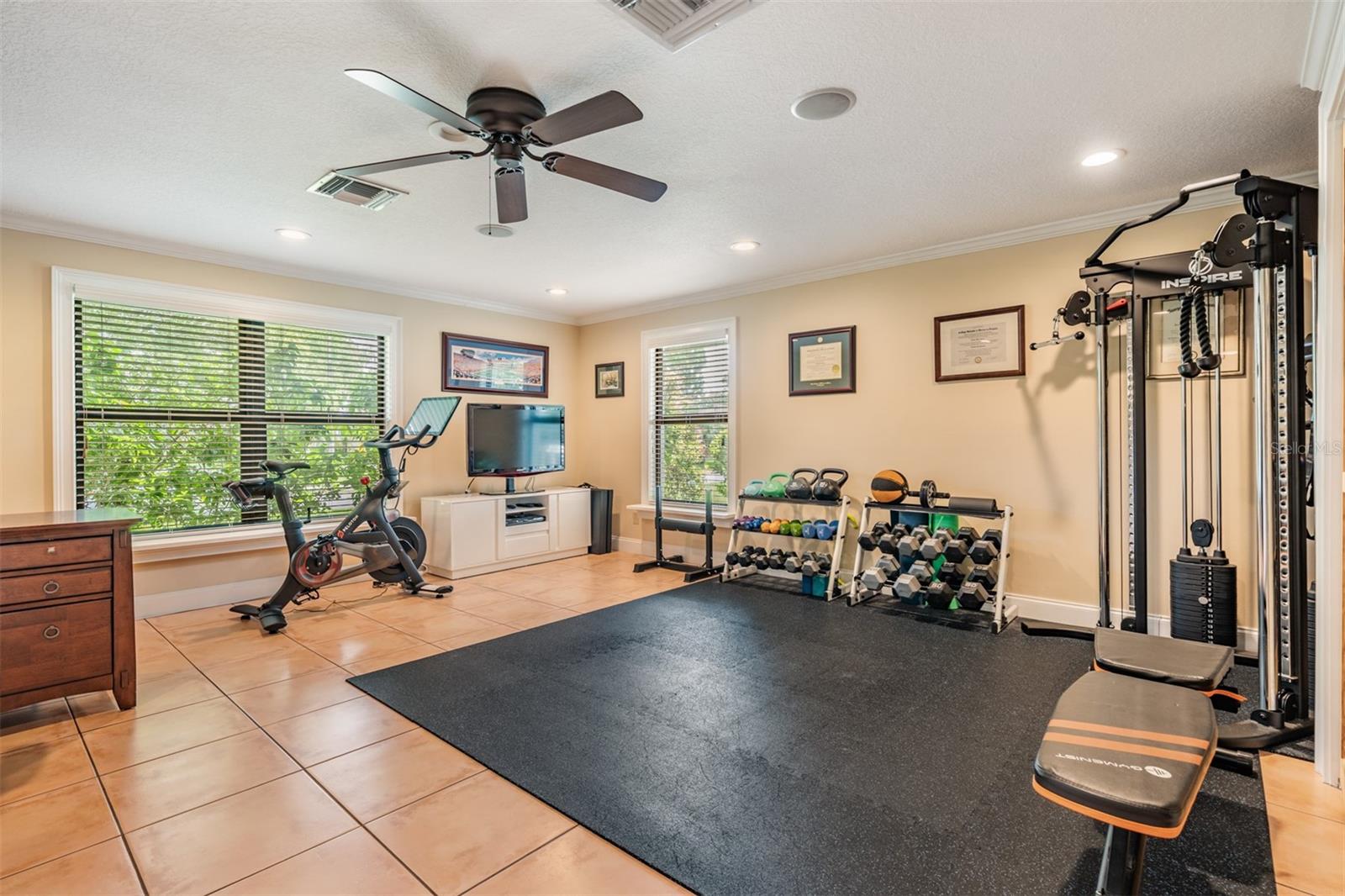 Ideally located just off the front entry, the spacious 20’x19’ bonus room offers incredible flexibility—perfectly suited to fit your lifestyle needs as a home office, fitness room, or playroom