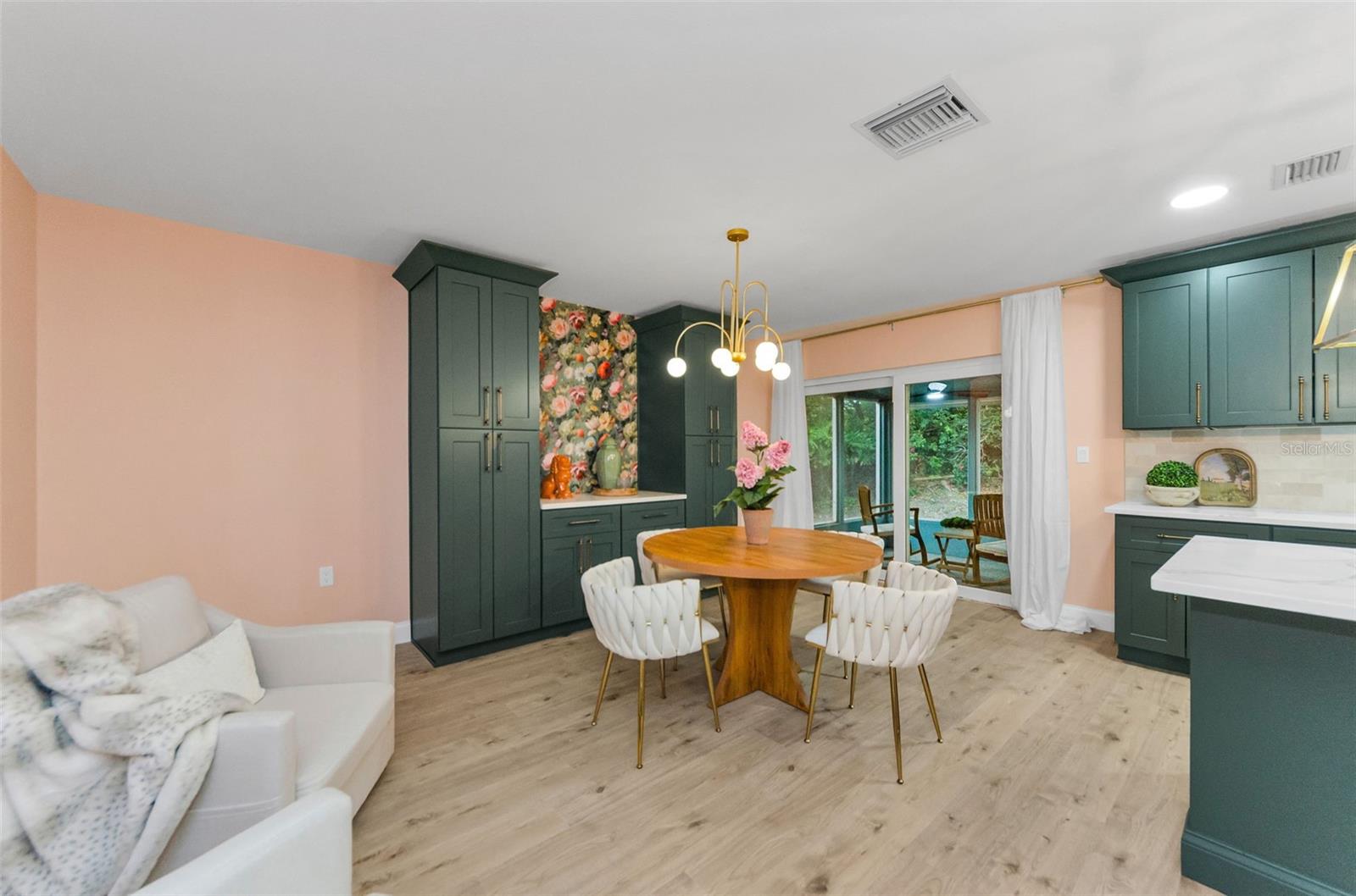 What a beautiful piece, double pantry with room for a coffee bar or wine bar!