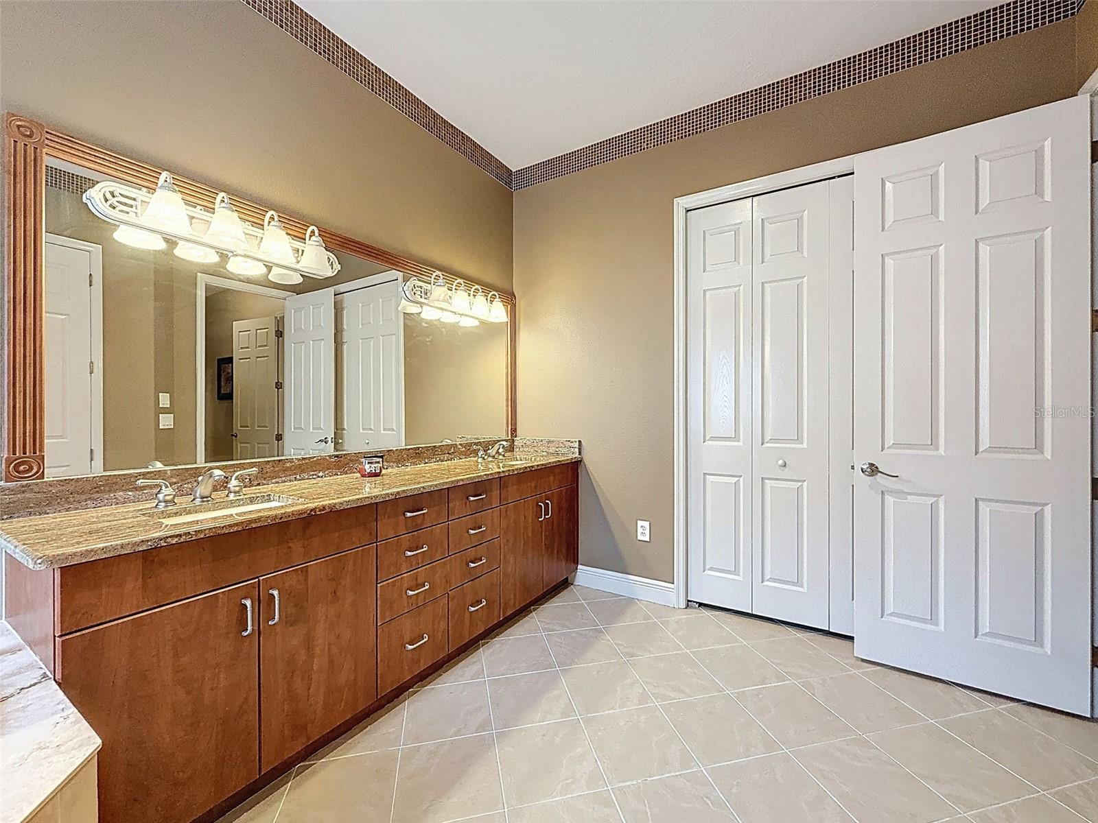 Large Double Vanity