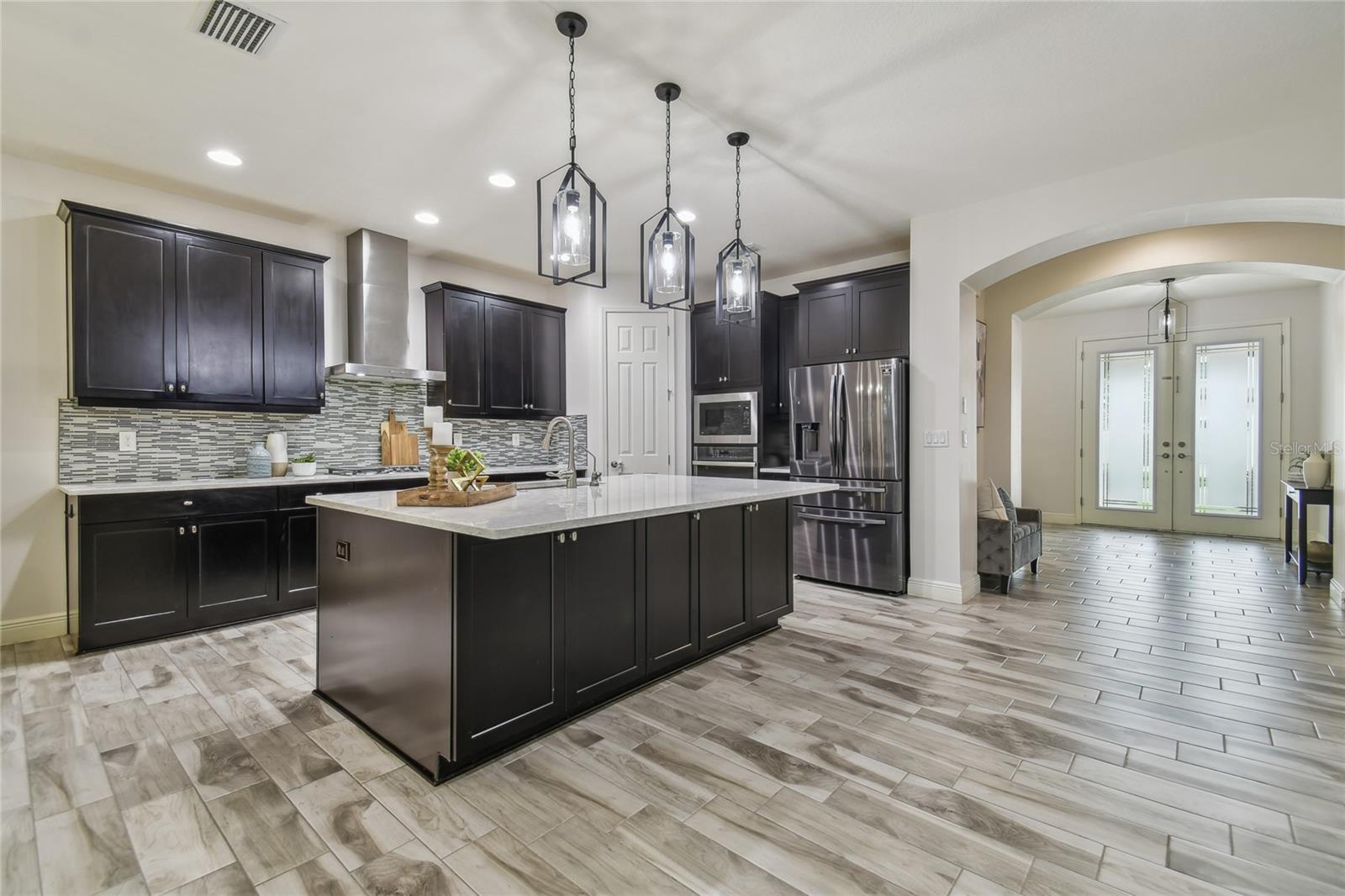 Grand Gourmet kitchen