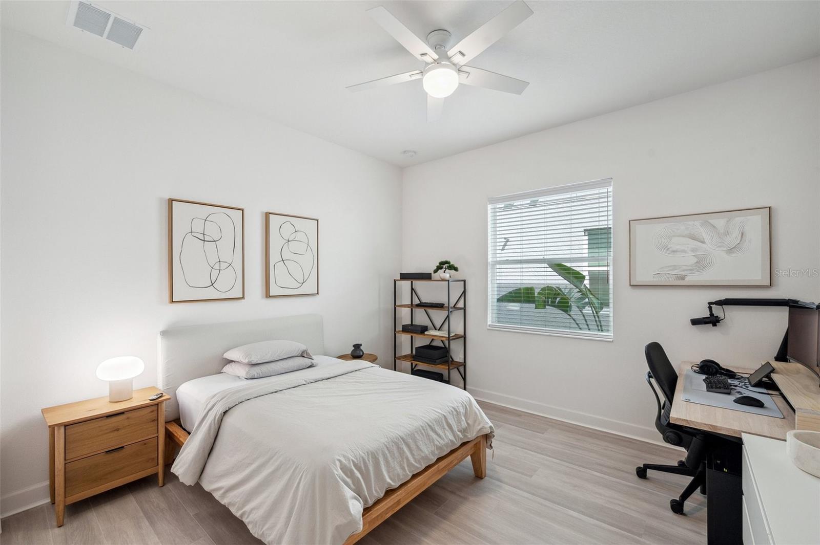 First Level Bedroom, Bedroom 6