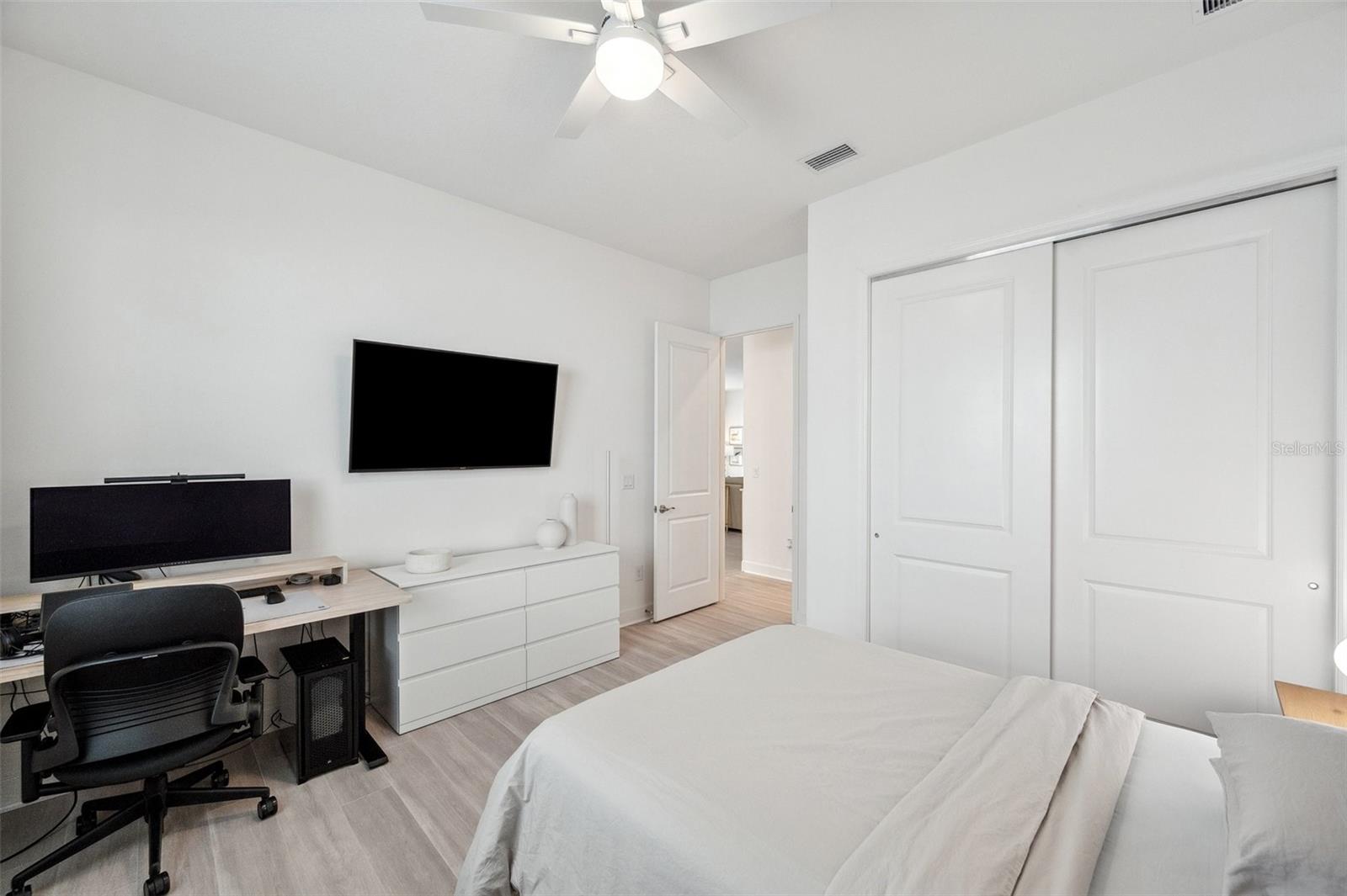 First Level Bedroom, bedroom 6