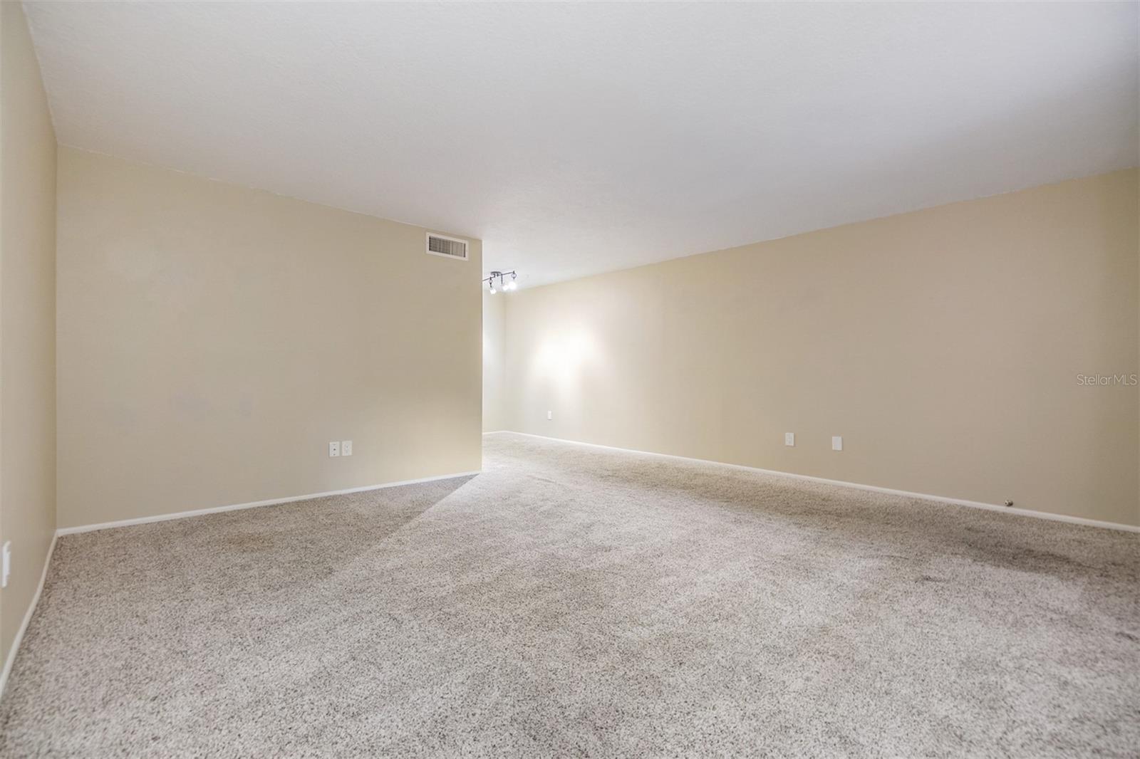 Living/Dining Room.