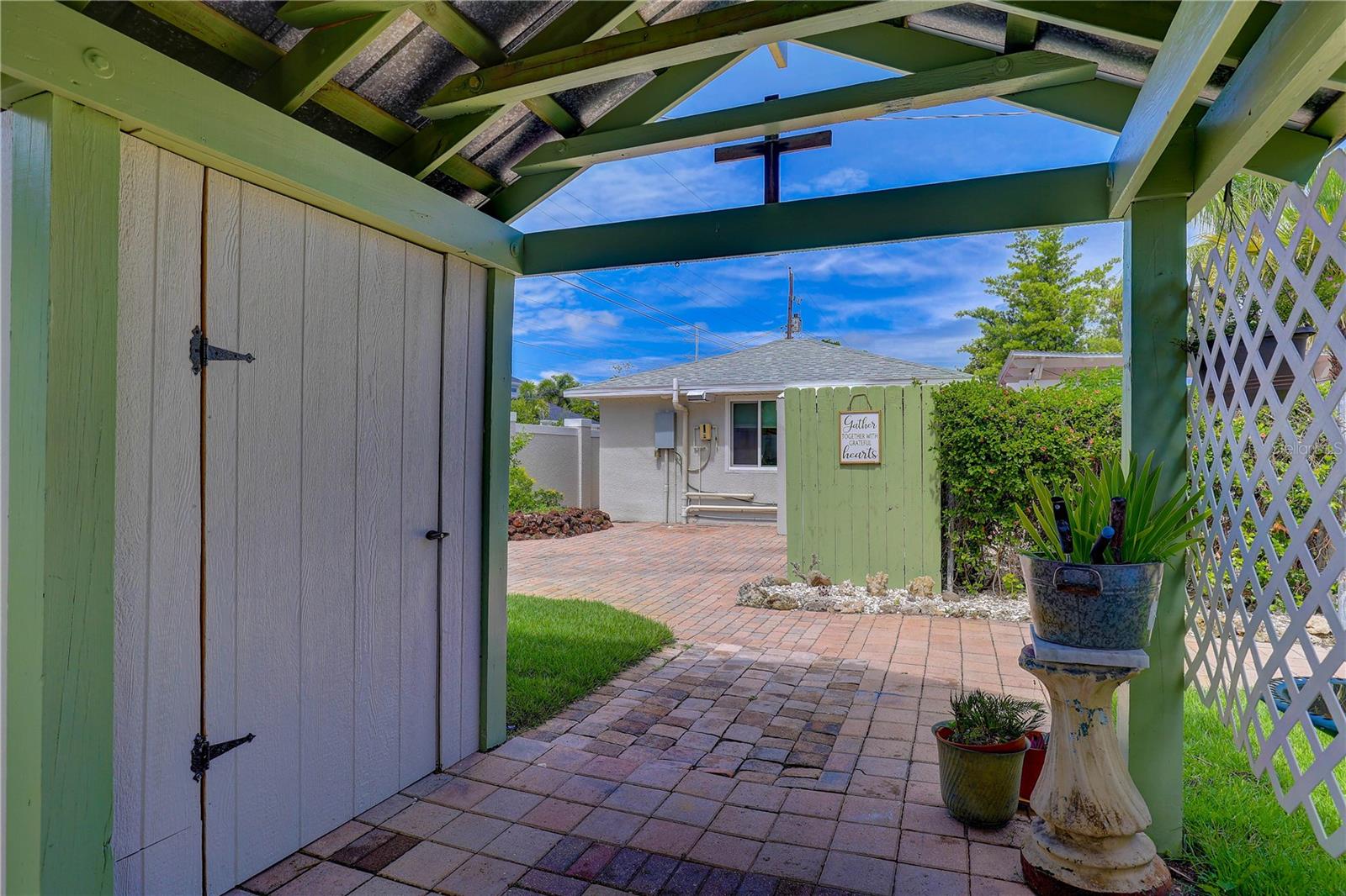 Garden shed - guest quarters in back