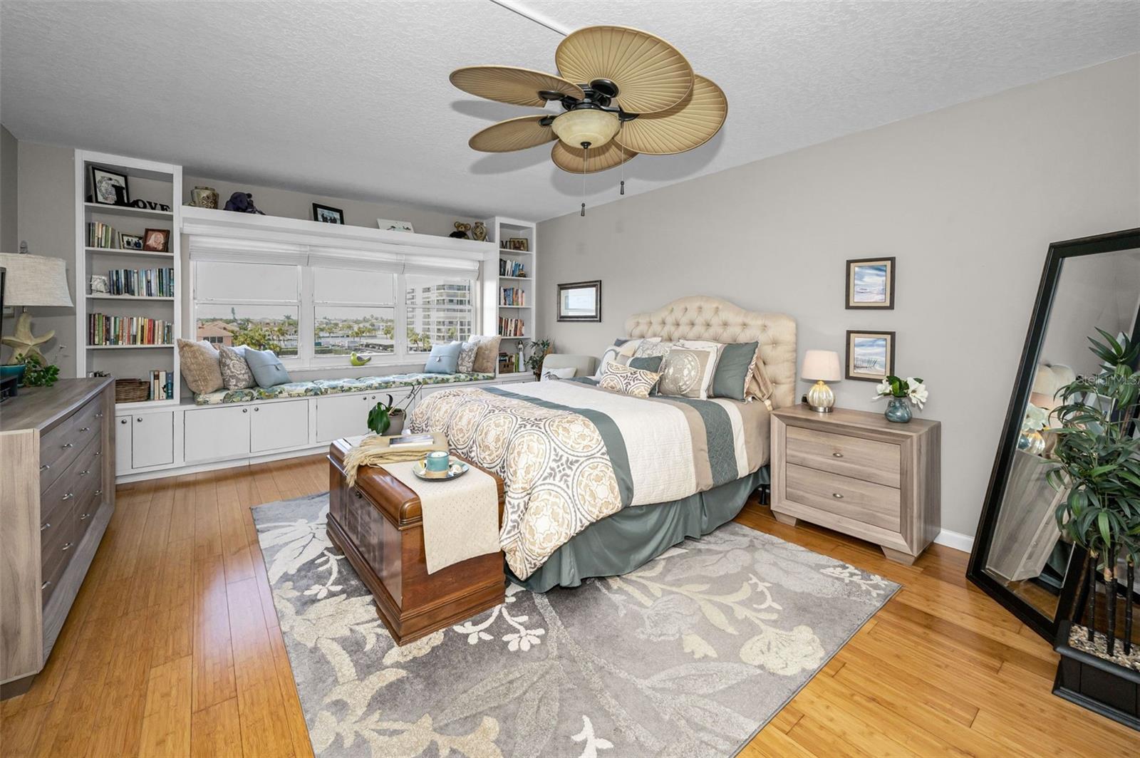 Primary Bedroom1621 Gulf Blvd, Unit 407, Clearwater Beach, FL