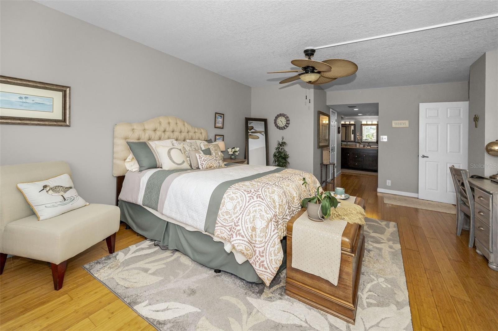 Primary Bedroom1621 Gulf Blvd, Unit 407, Clearwater Beach, FL