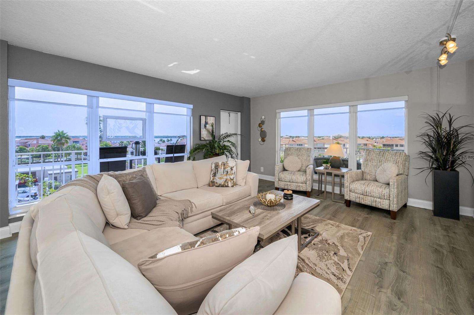 Living Room1621 Gulf Blvd, Unit 407, Clearwater Beach, FL