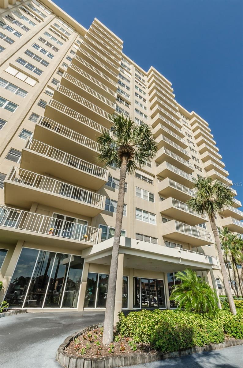 1621 Gulf Blvd, Unit 407, Clearwater Beach, FL