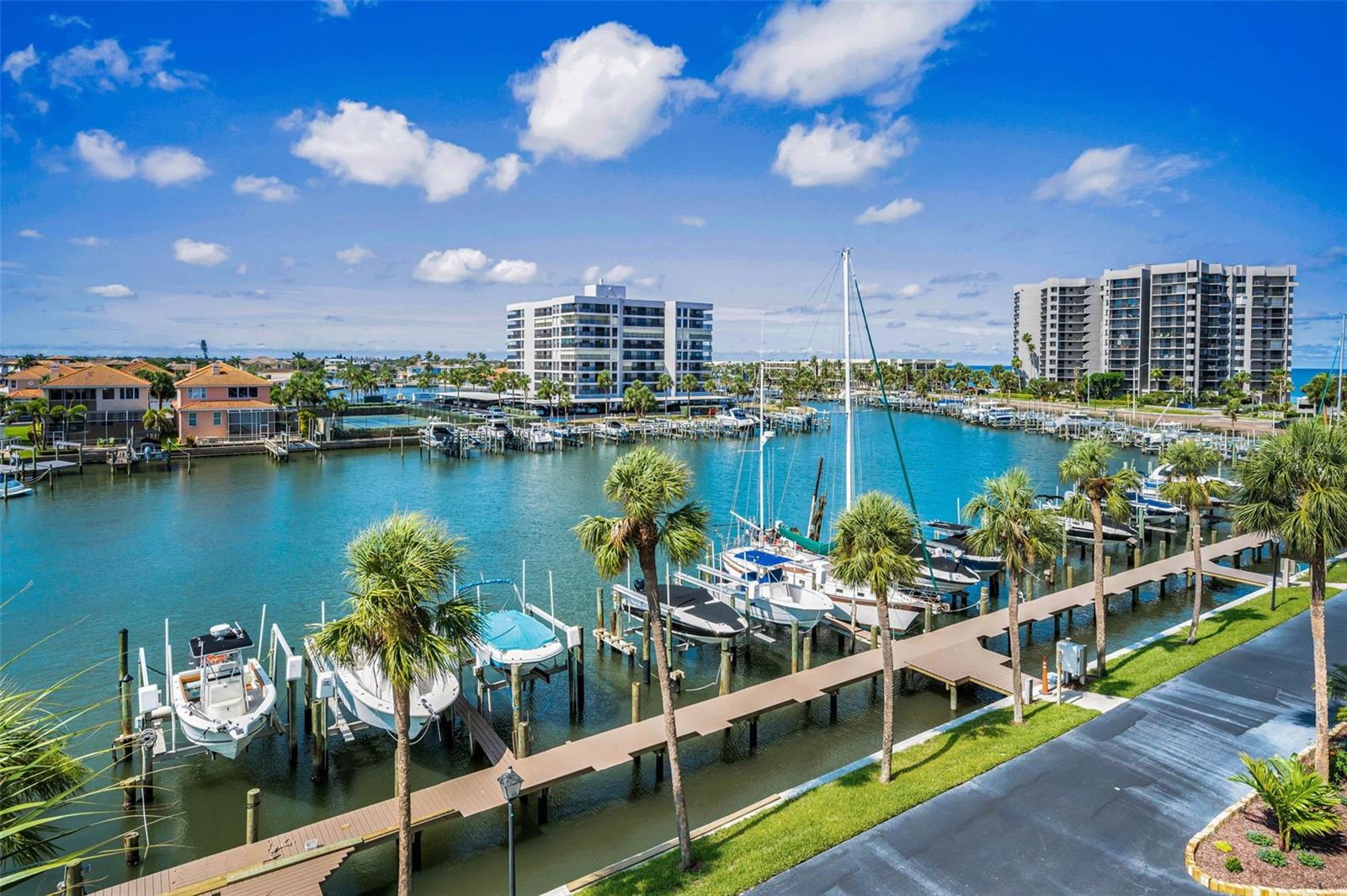 Inlet/Beach View1621 Gulf Blvd, Unit 407, Clearwater Beach, FL
