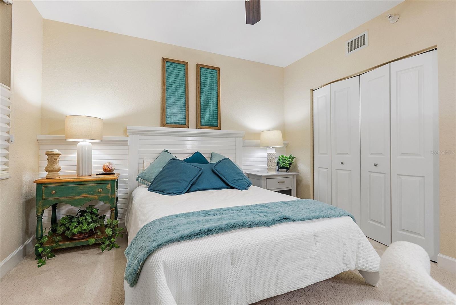 Guest bedroom