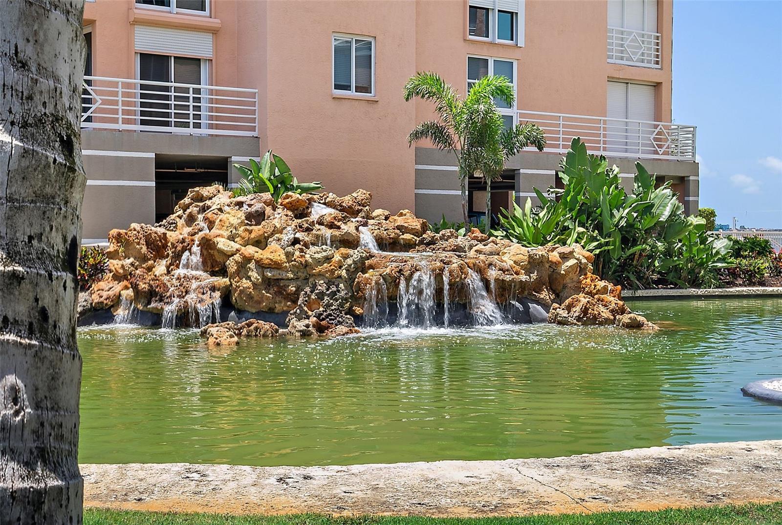 Waterfall Lagon