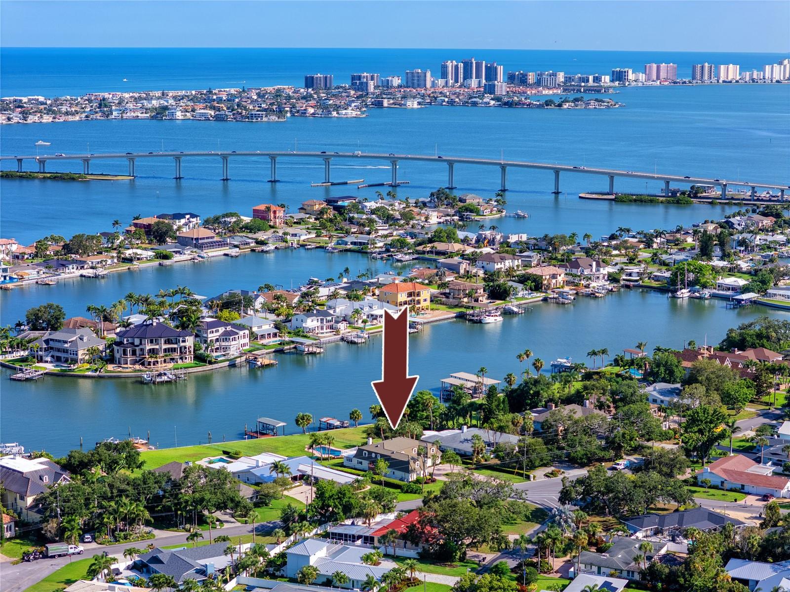 located on the intracoastal, house is X flood zone