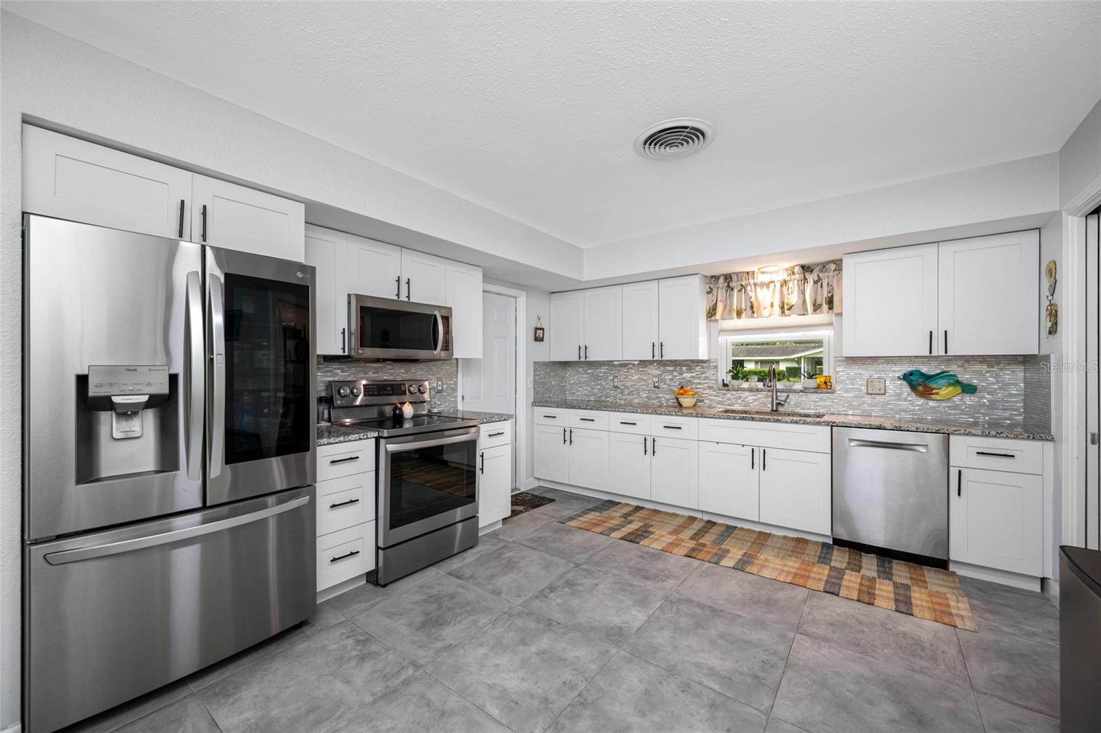 Huge Kitchen