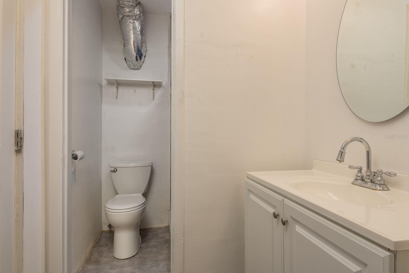 2nd Bathroom