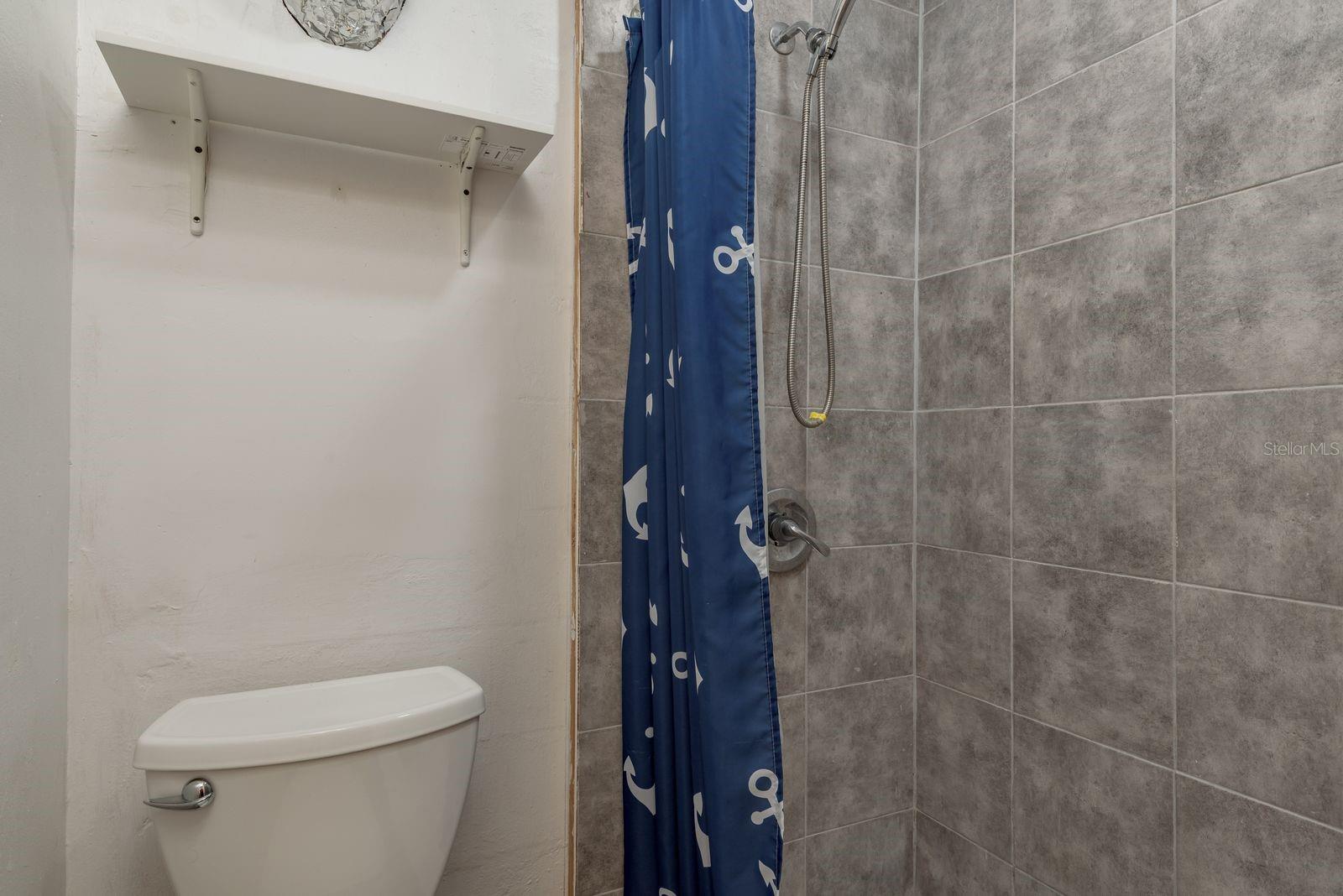 2nd Bathroom