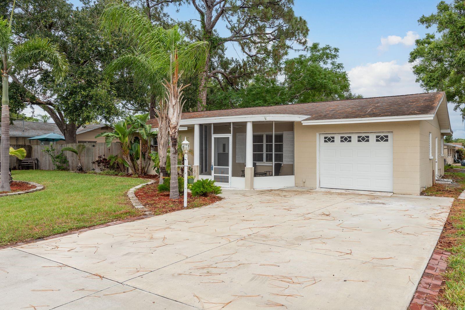 Great double wide driveway.