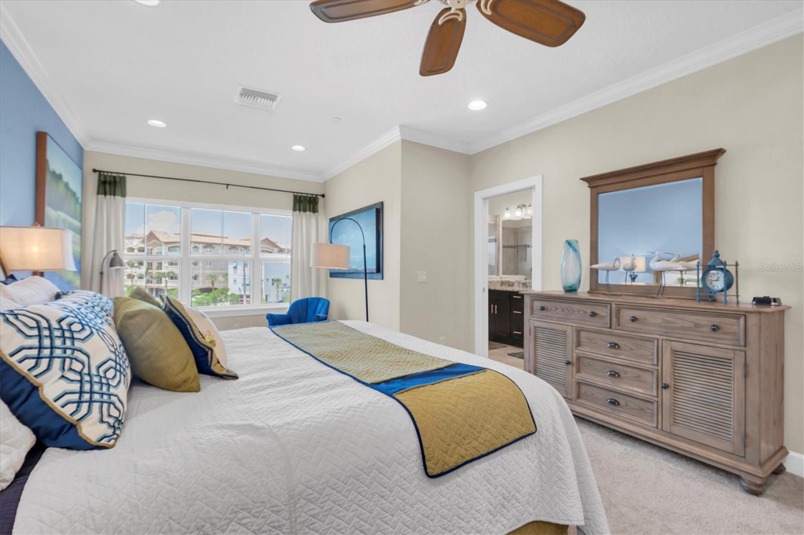 Master Suite (3rd Floor)