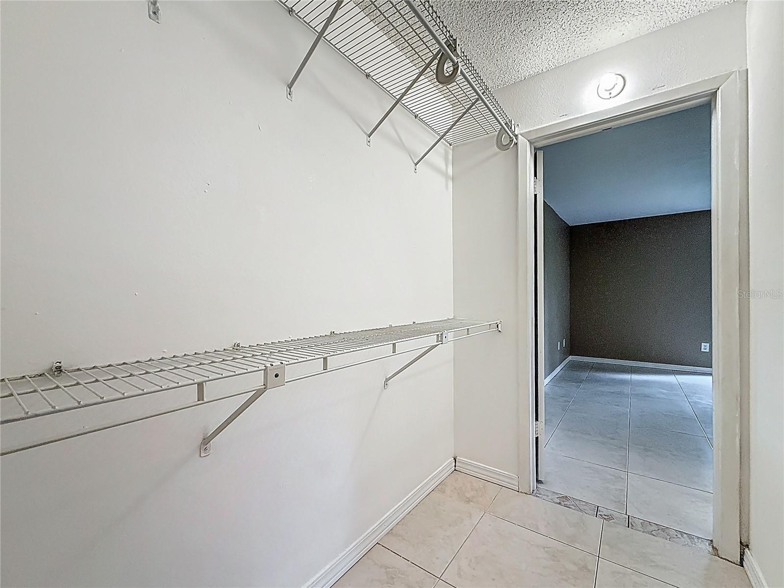 Walk-in Closet