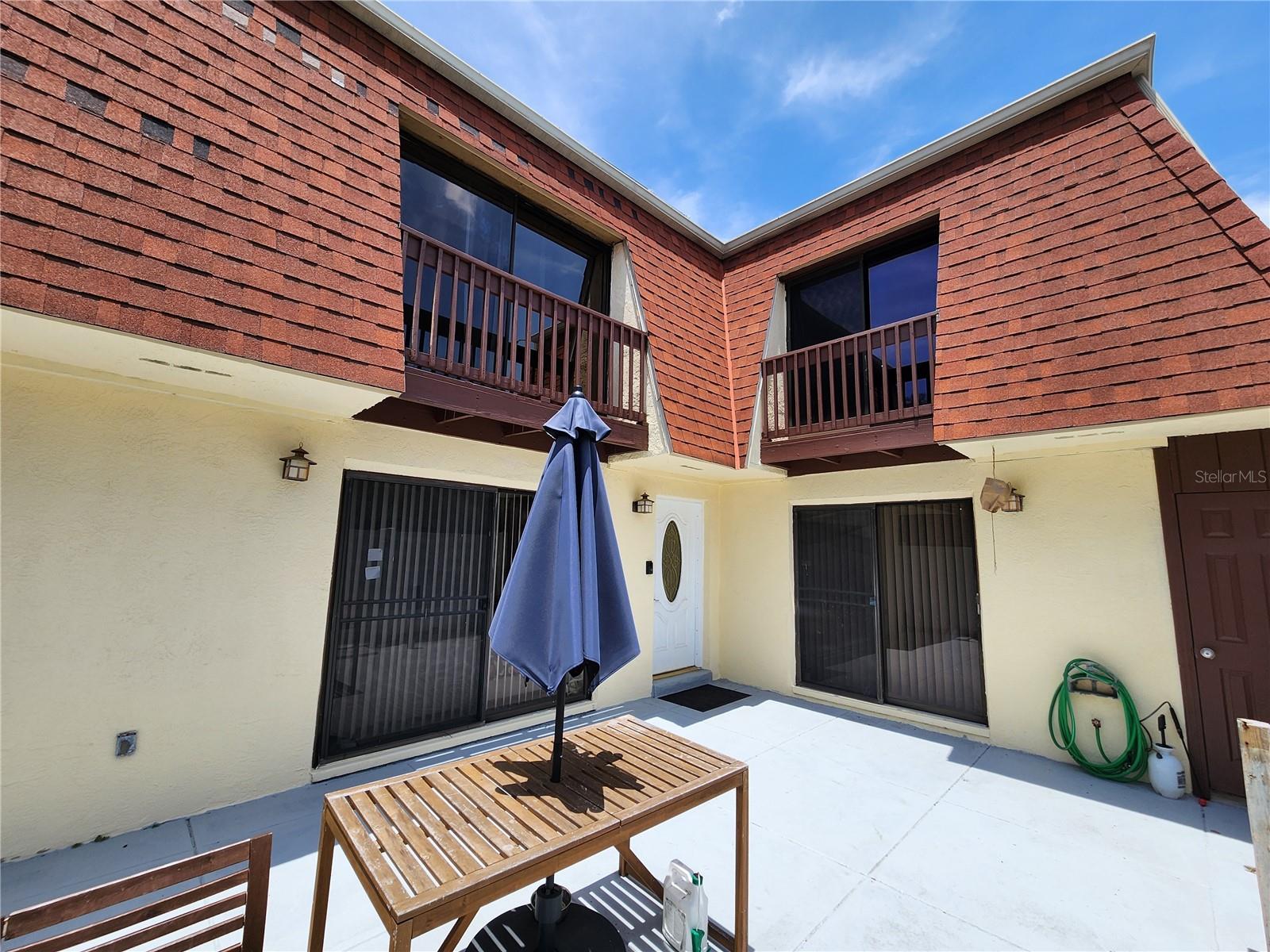 Court yard 2
