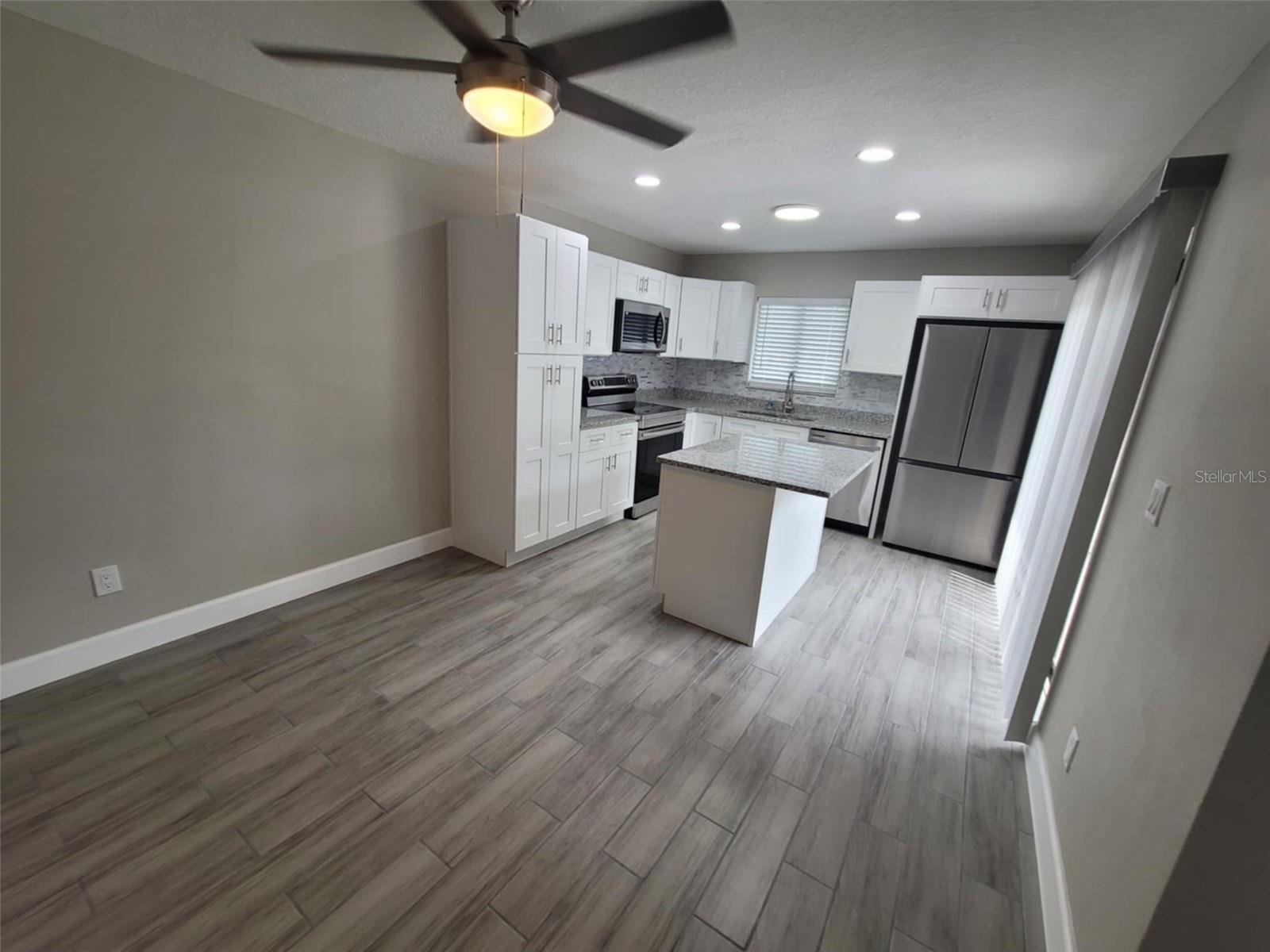 Kitchen / dining