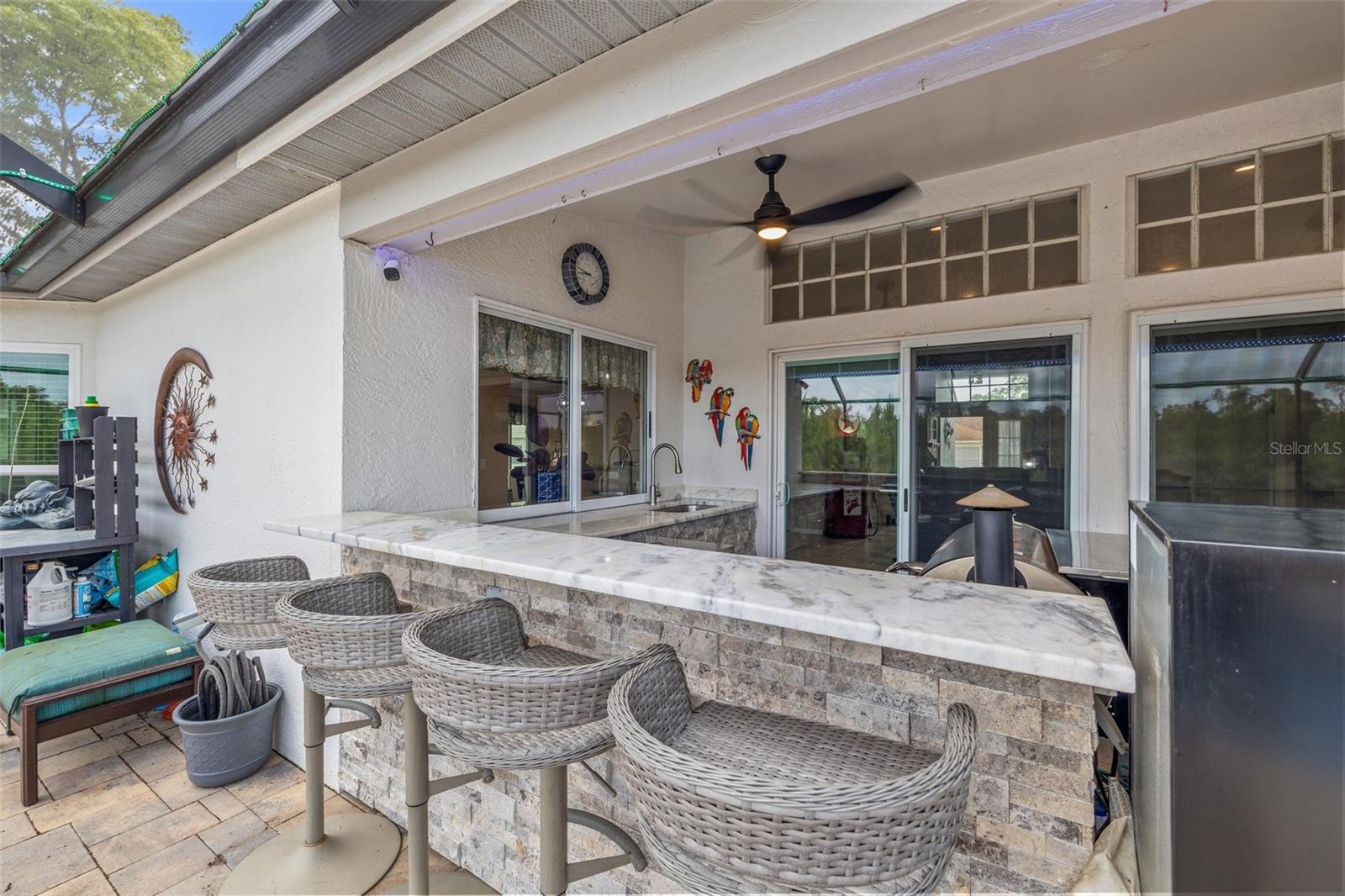 Outdoor Kitchen