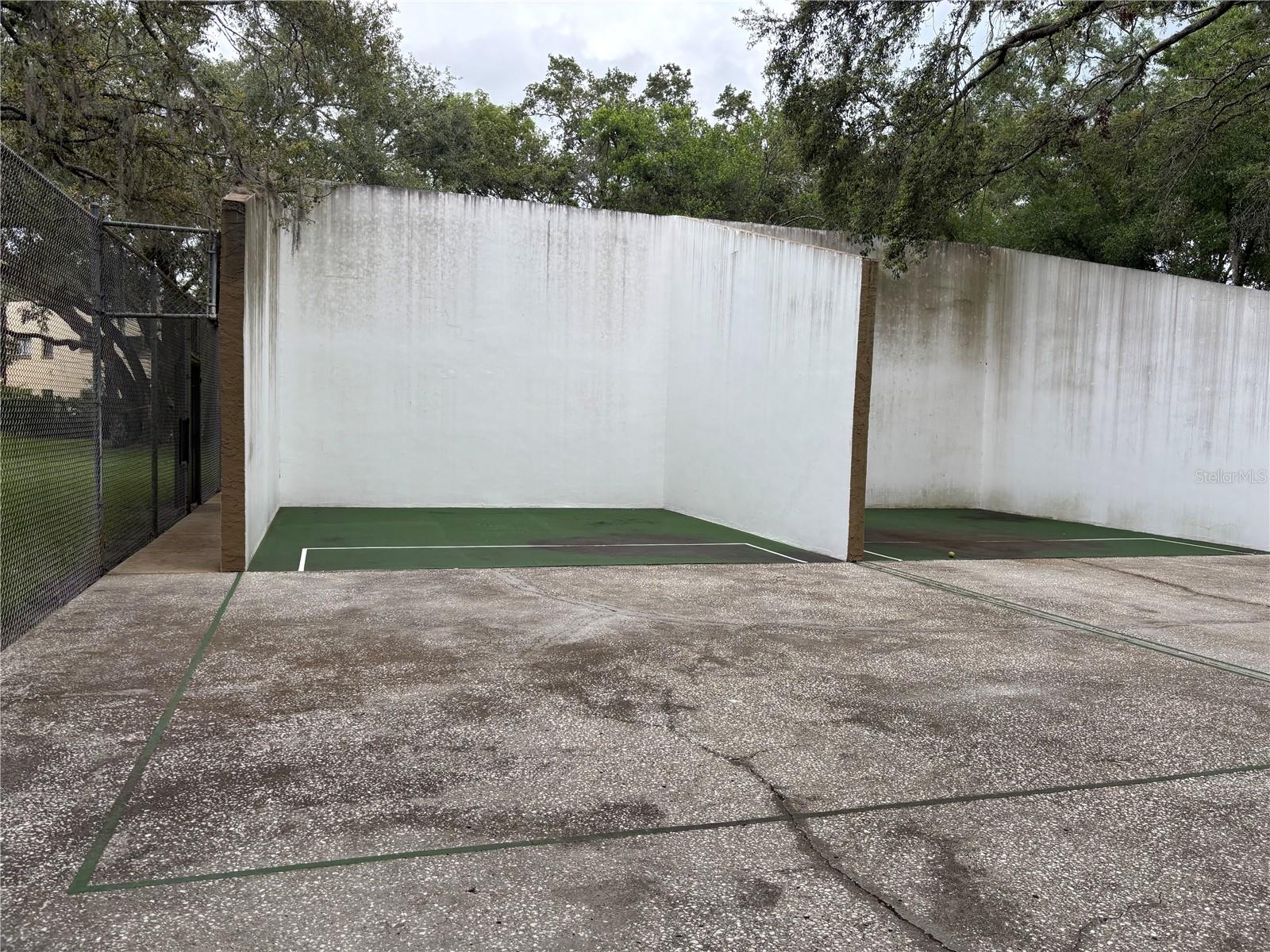 Racketball courts