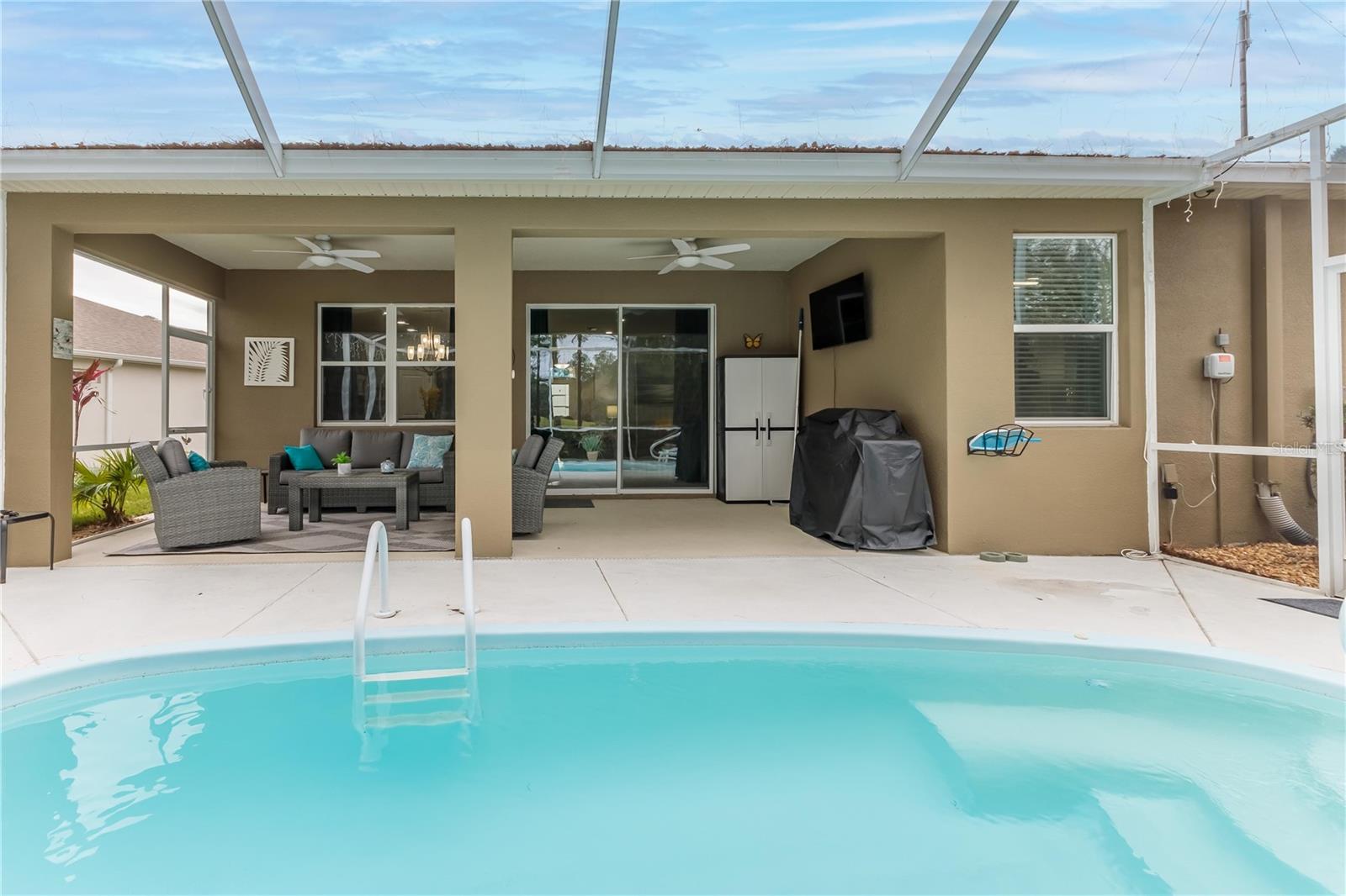 Screened Pool