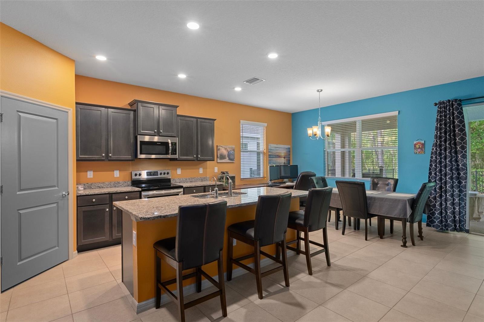 Kitchen/Dining