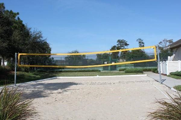 Volleyball at clubhouse