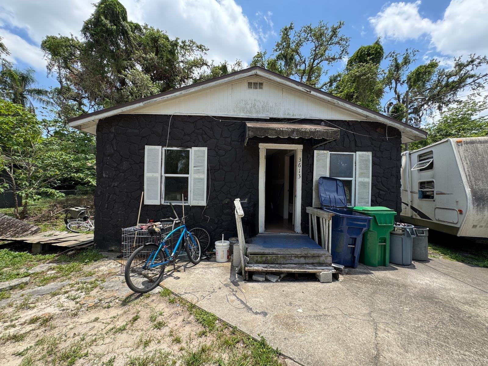 O6315878