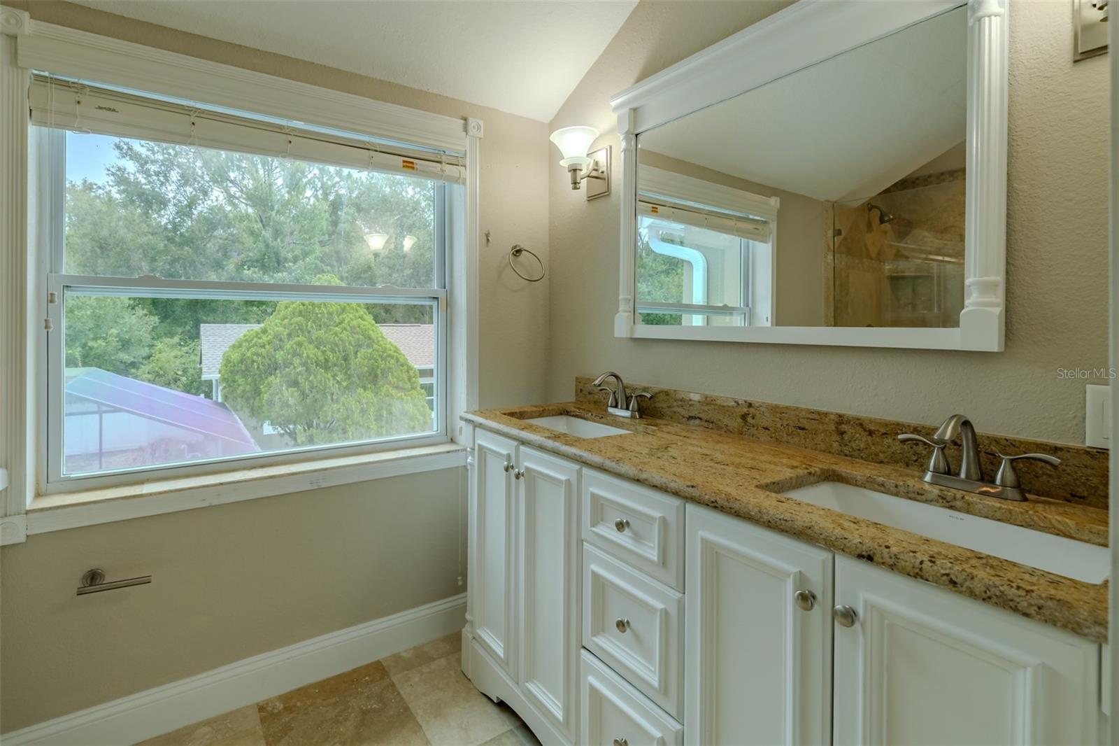 Upstairs Hall Bath