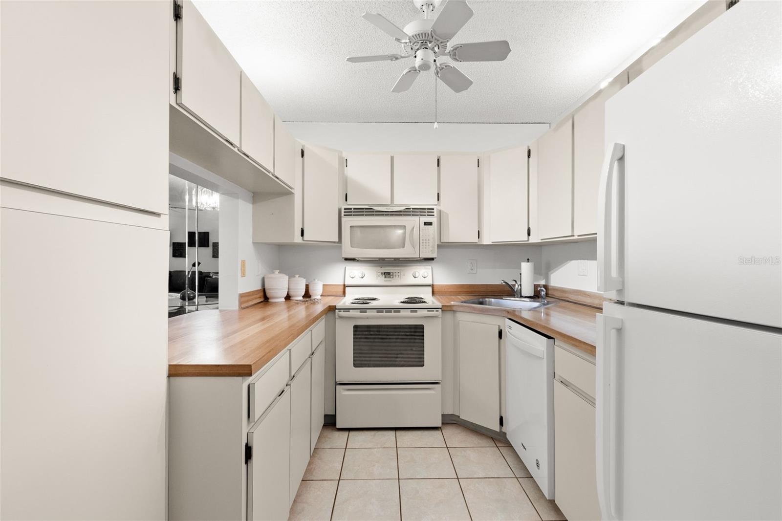 New refrigerator and dish washer