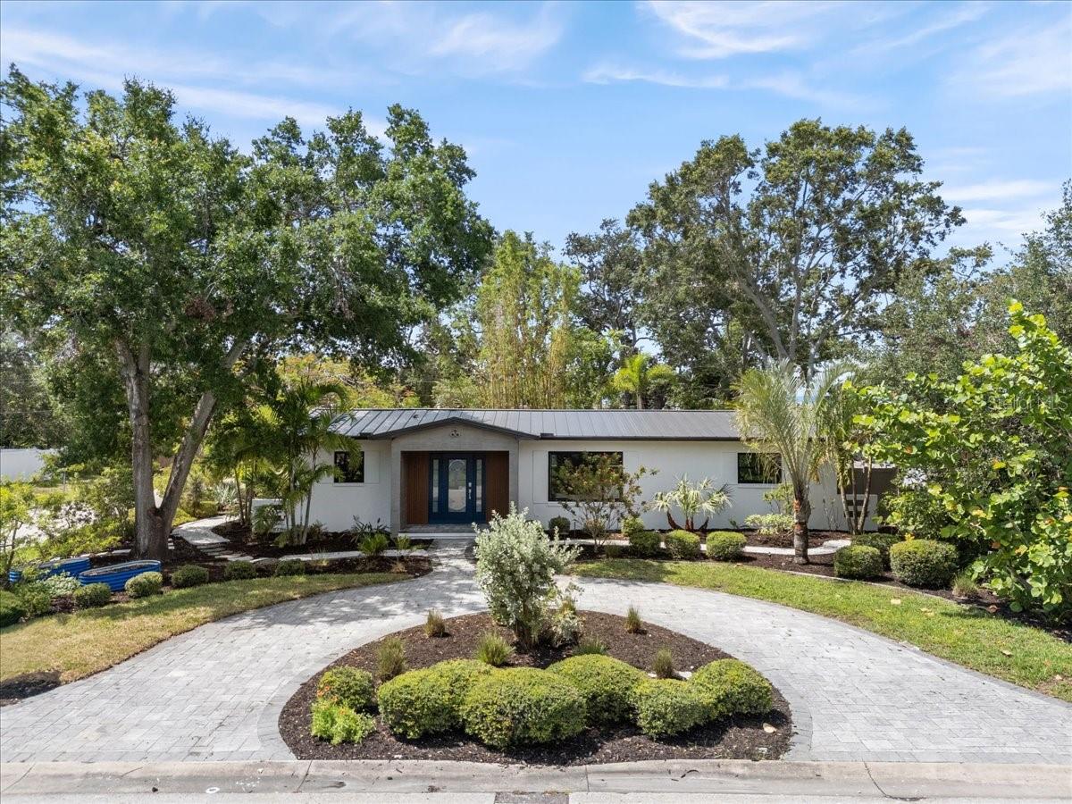 Welcome Home! A Resort Feel Like Home