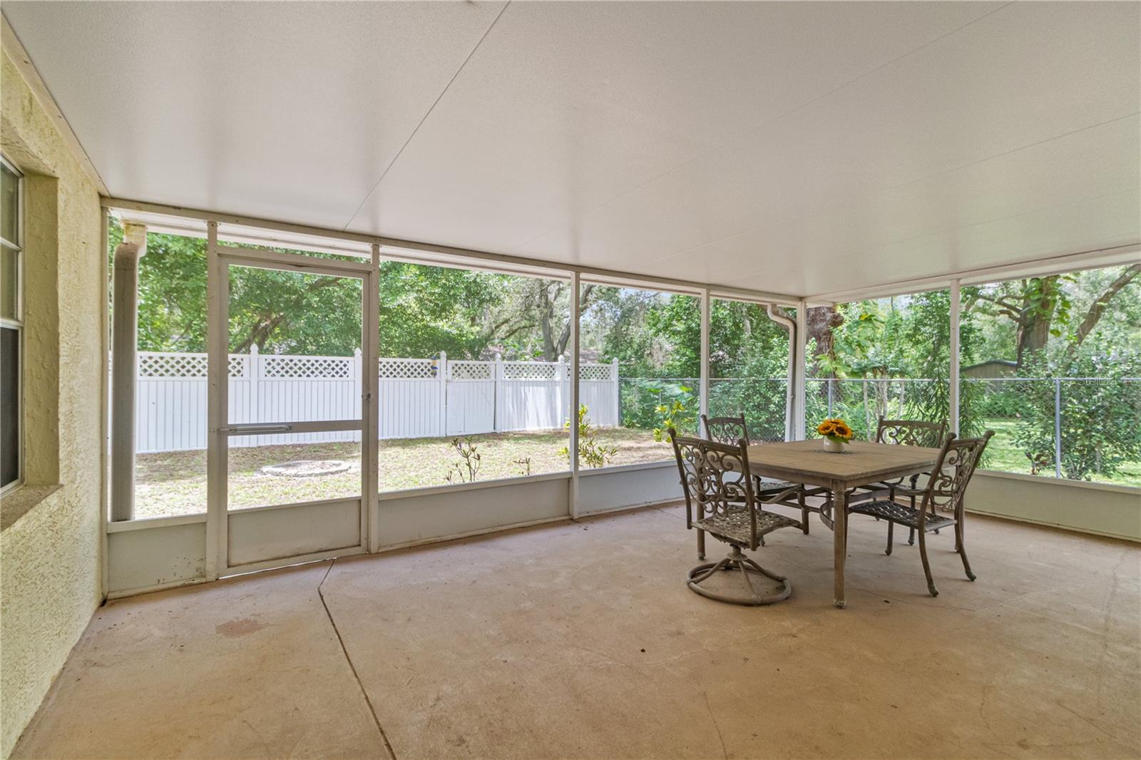 Covered lanai with additional fridge