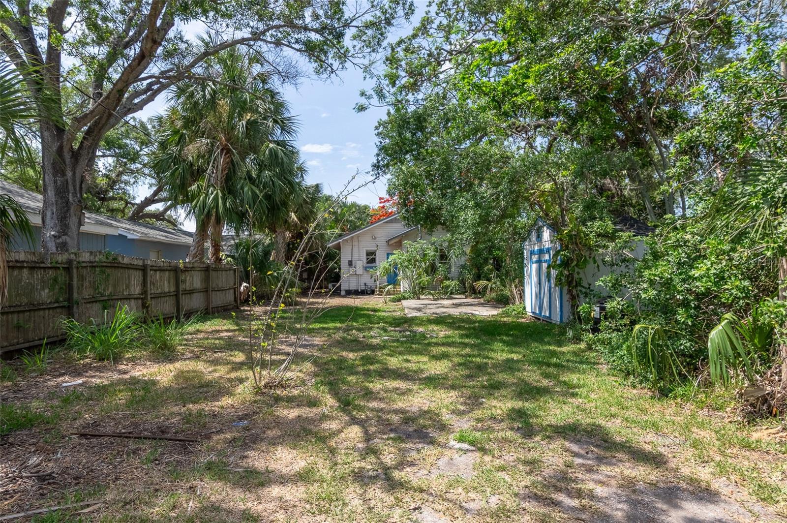 Oversized lot, endless possibilities.