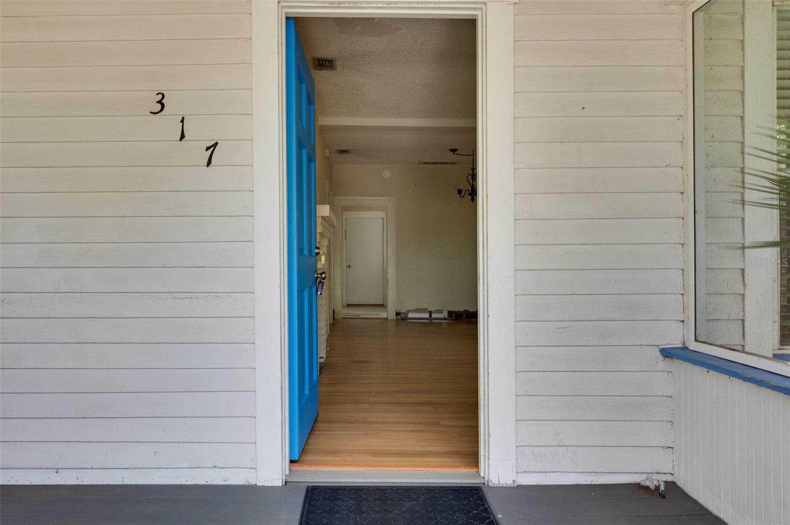 Enter 317 19th Avenue North