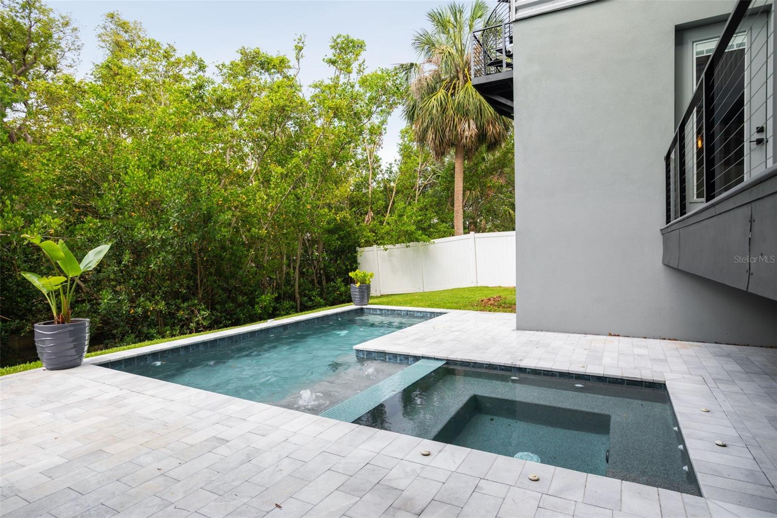 pool/spa