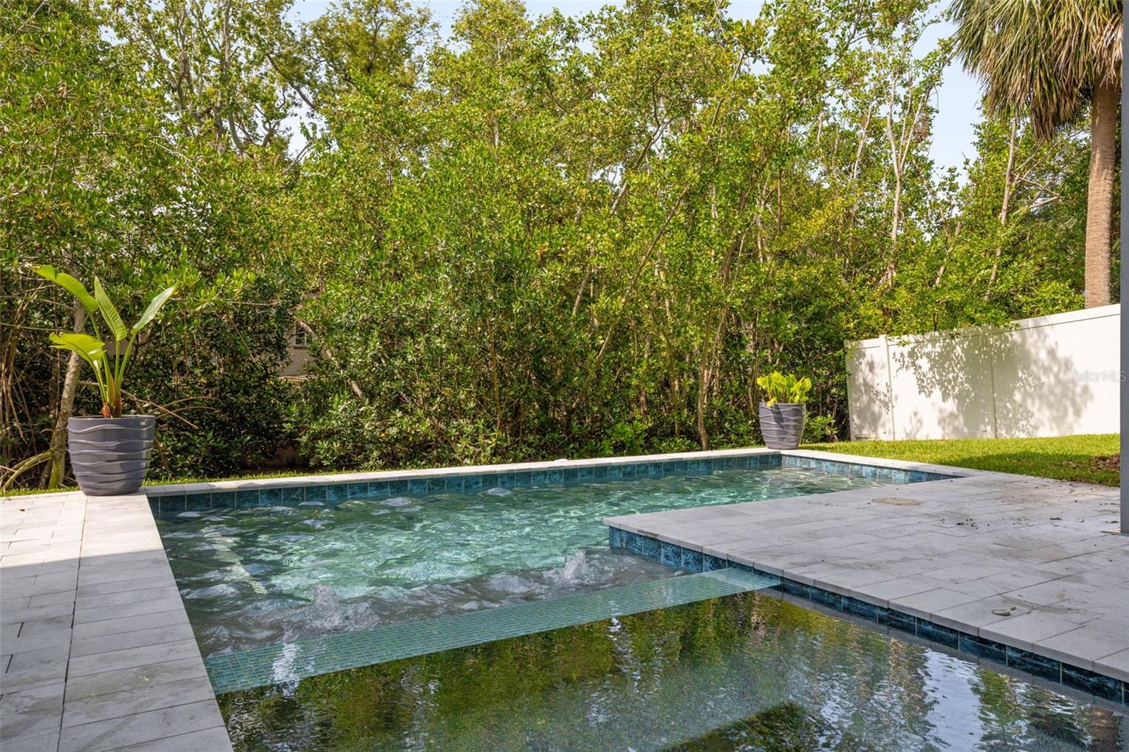pool/spa
