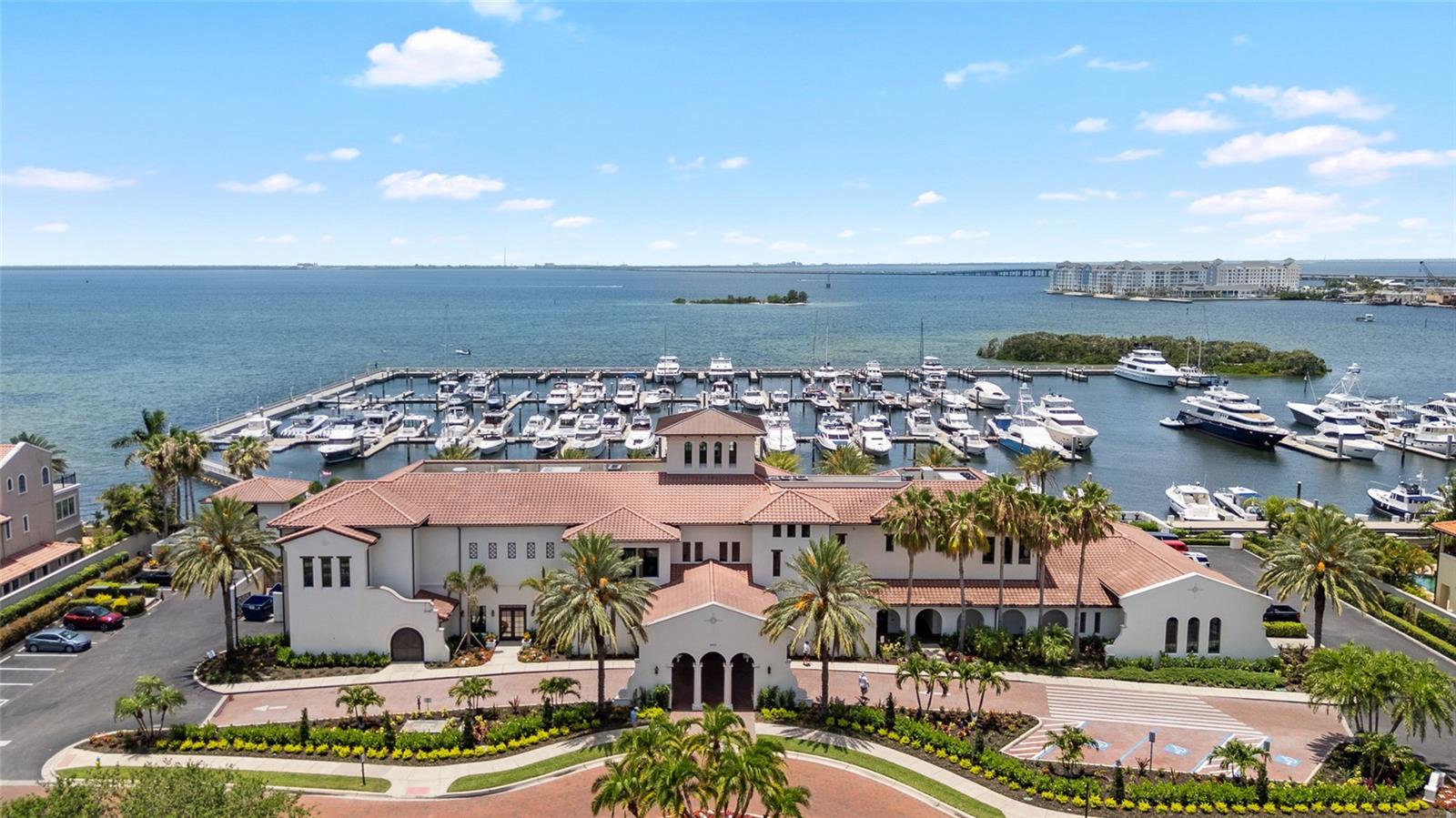 BayClub Marina Water View