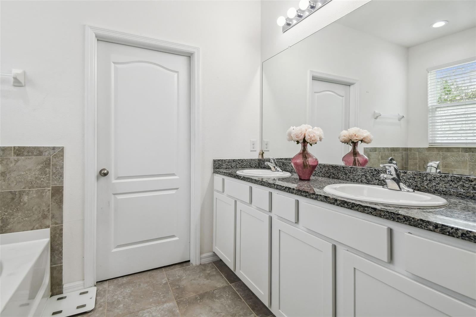Primary en-suite Bath