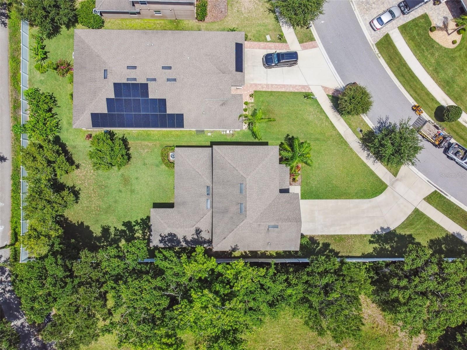 Quarter Acre Lot - no rear or left side neighbors