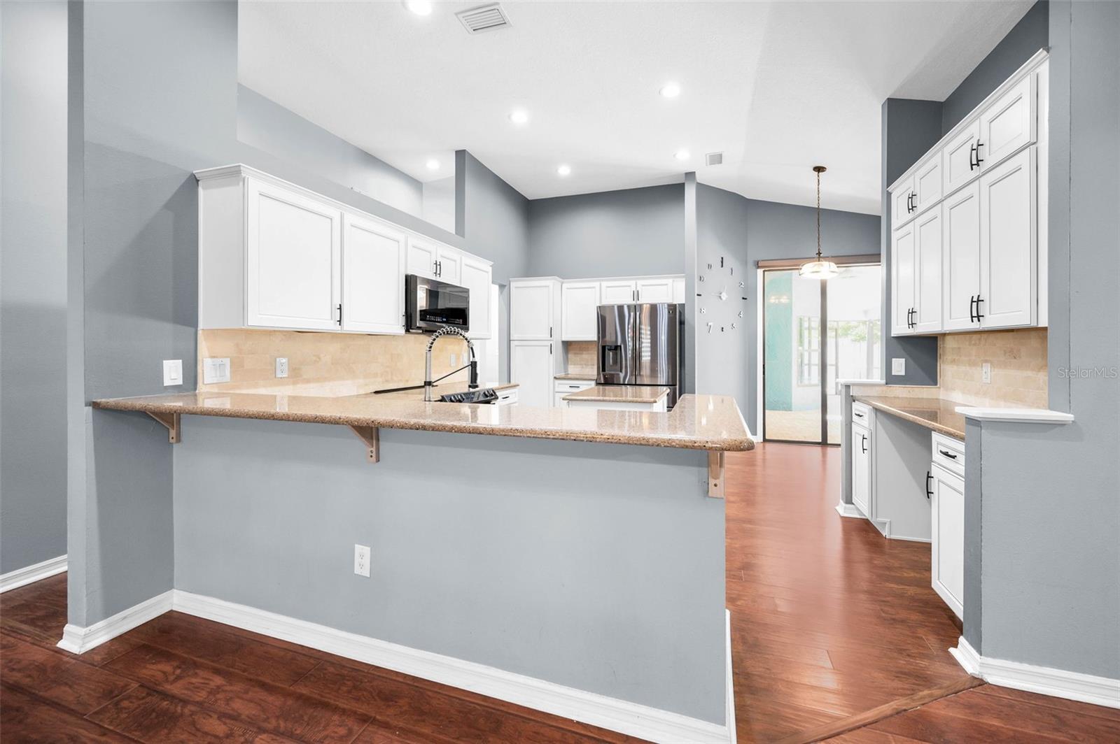 Spacious kitchen