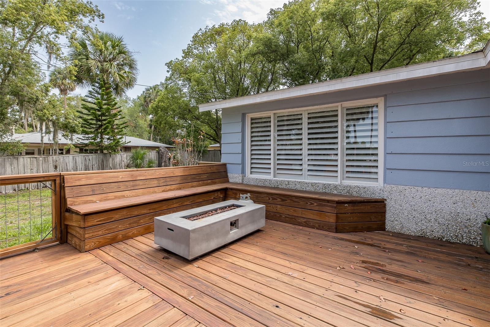 BENCH AND FIREPIT