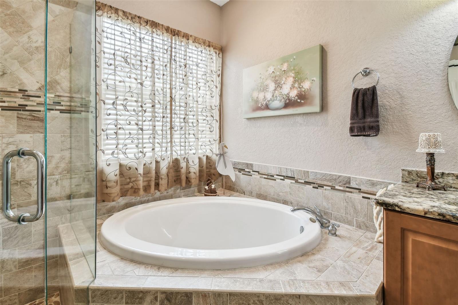 Garden tub