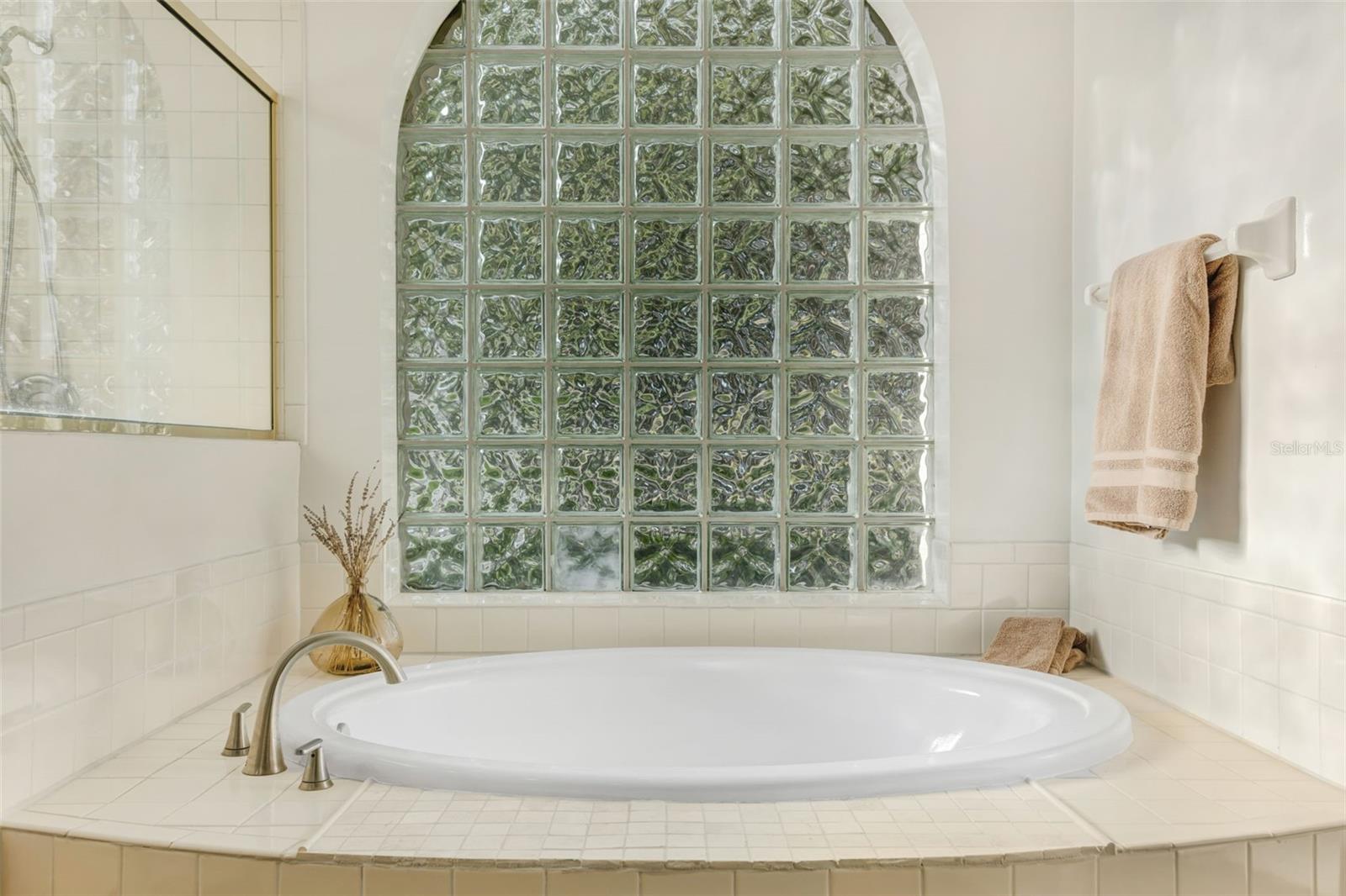 Garden Tub