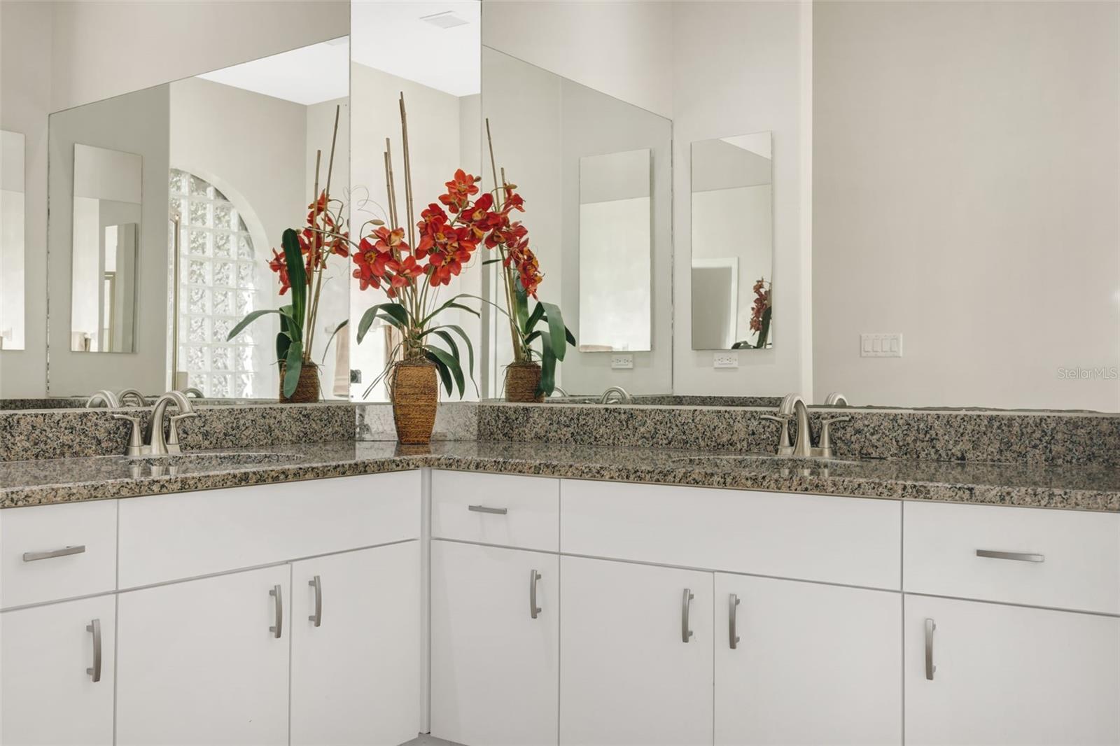 Bathroom Vanity